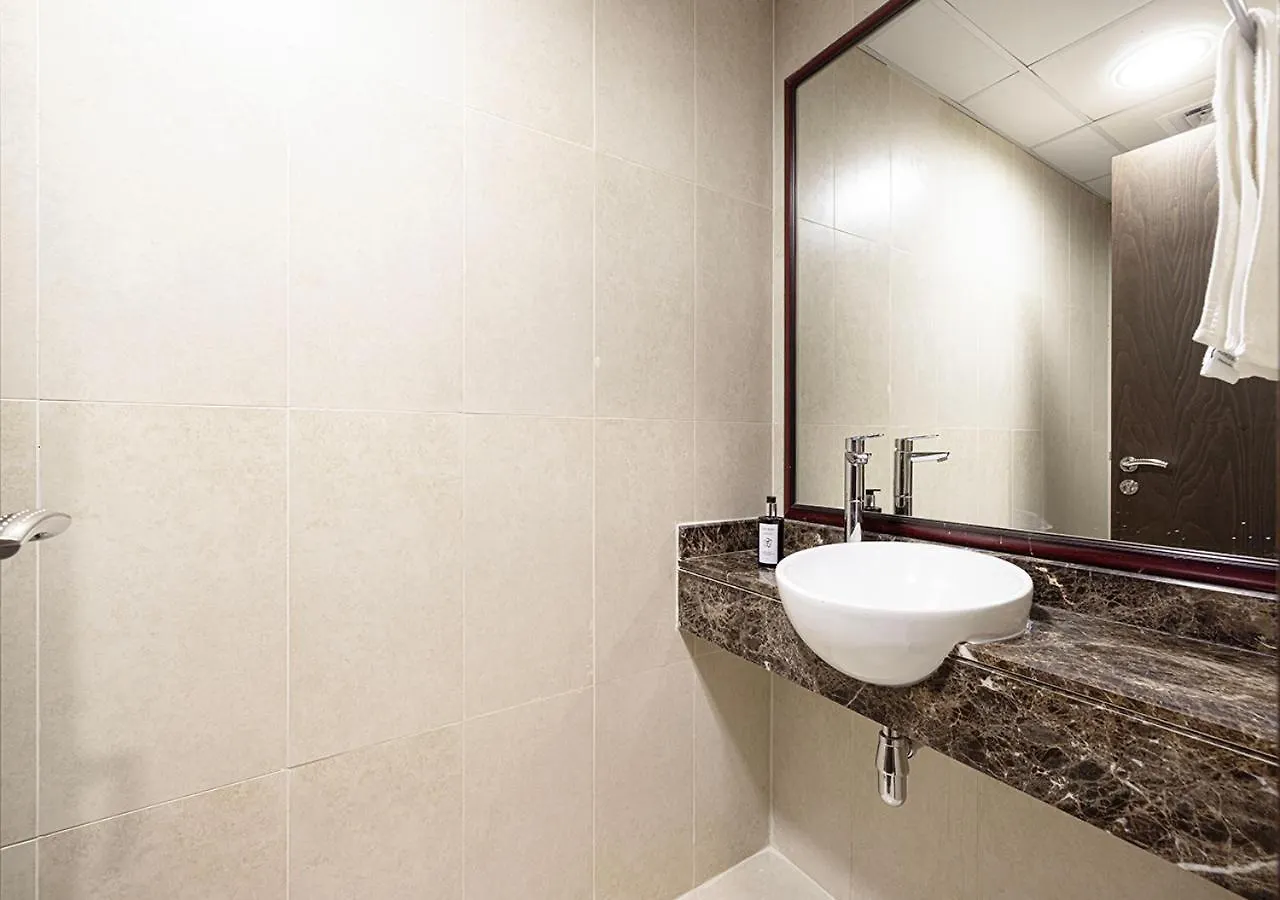 Holiday home Elegant 1-Bed Waterfront Living Villa Dubai United Arab Emirates